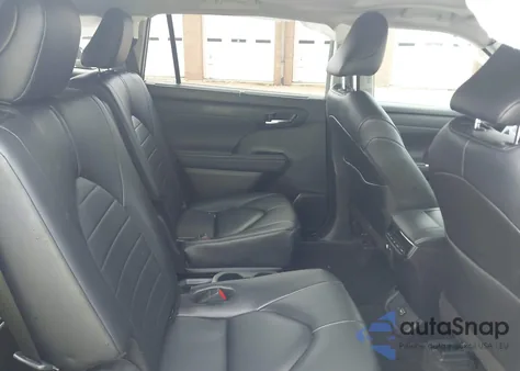 2024 Toyota Highlander Xle from USA, damaged, VIN 5TDKARAH0RS529652